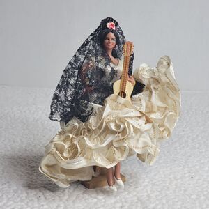Vtg Spanish Doll Marin Chiclana Flamenco Female Guitar Beige Dress Concha Utrera
